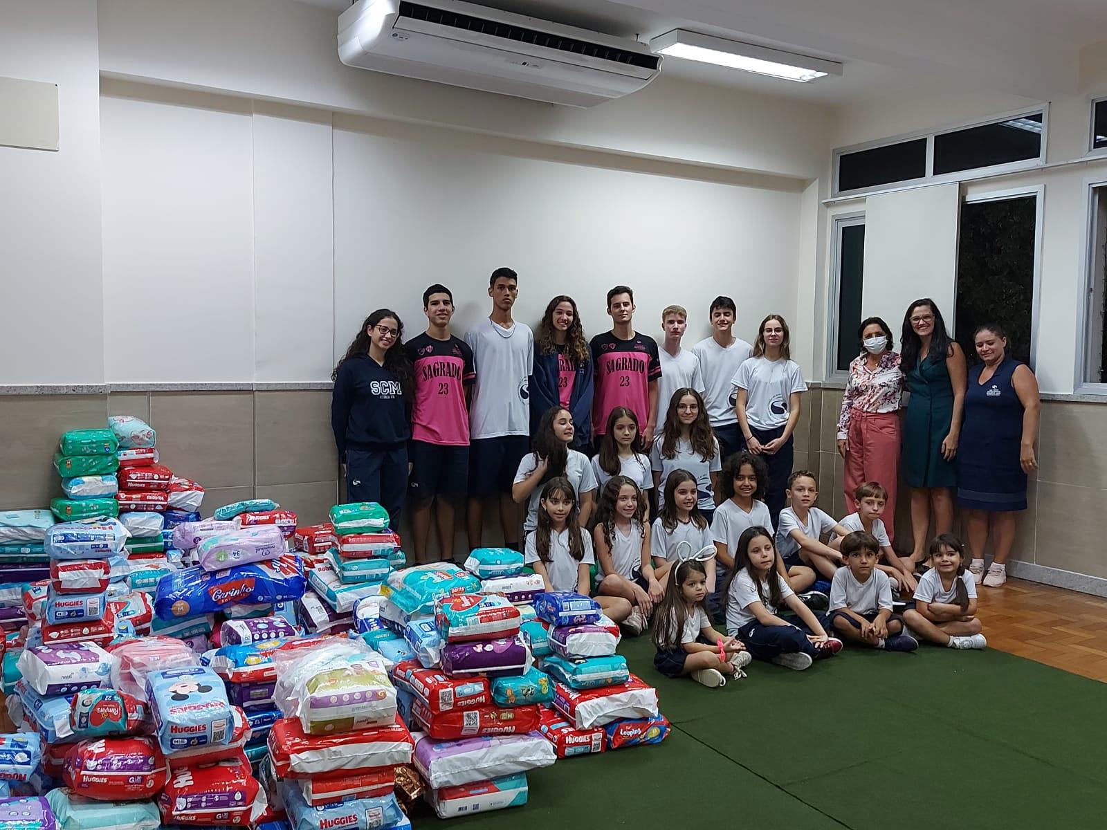 Campanha solidária arrecada fraldas descartáveis para hospital infantil