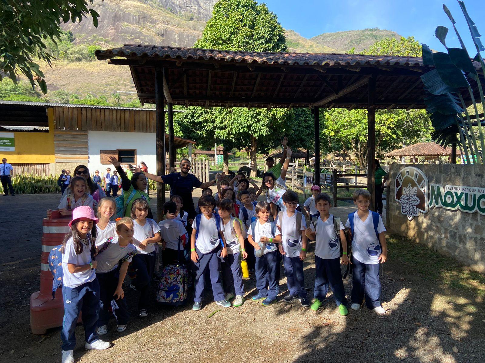 Excursão pedagógica 2º anos: pesquisa de campo e atividades extraclasse estimulam o aprendizado